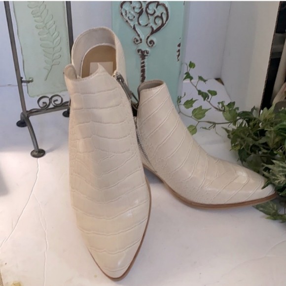 Dolce Vita EUC Croc-Embossed Mule. Size 11. - Picture 11 of 11